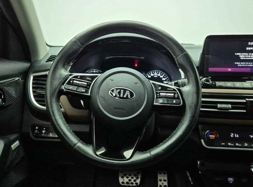 기아 셀토스 가솔린 1.6 터보 4WD 사진 9