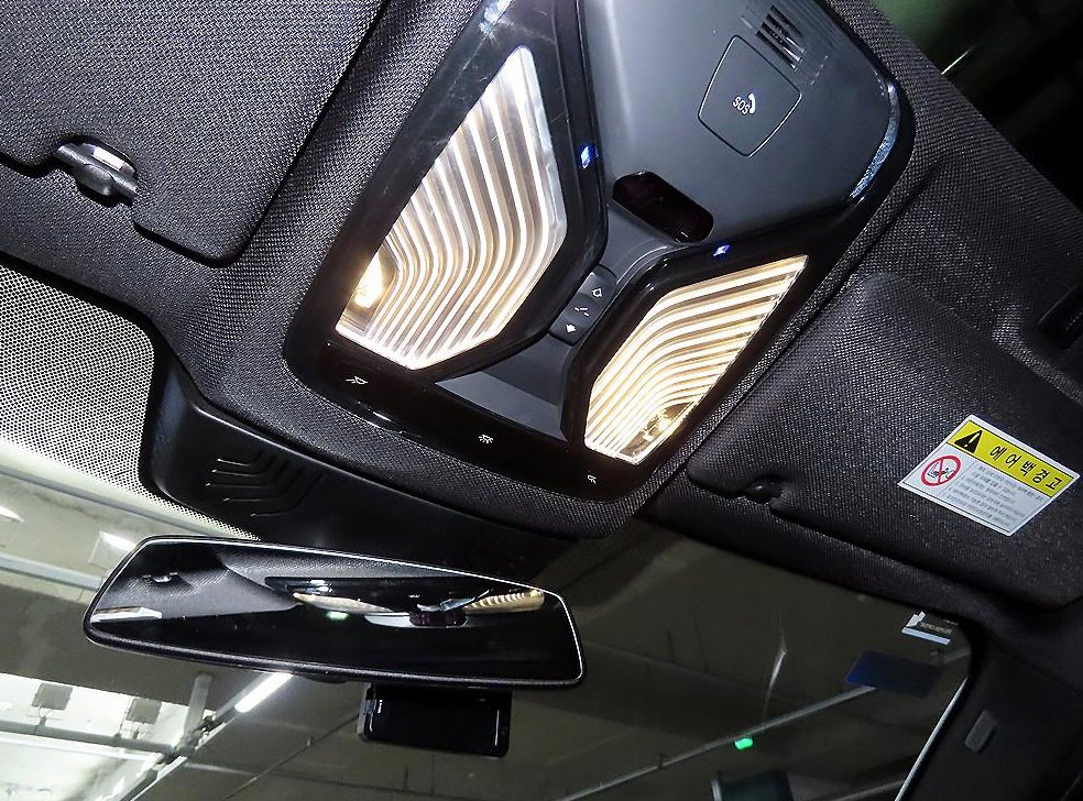 BMW 5시리즈 530i xDrive M 스포츠 플러스 사진 16