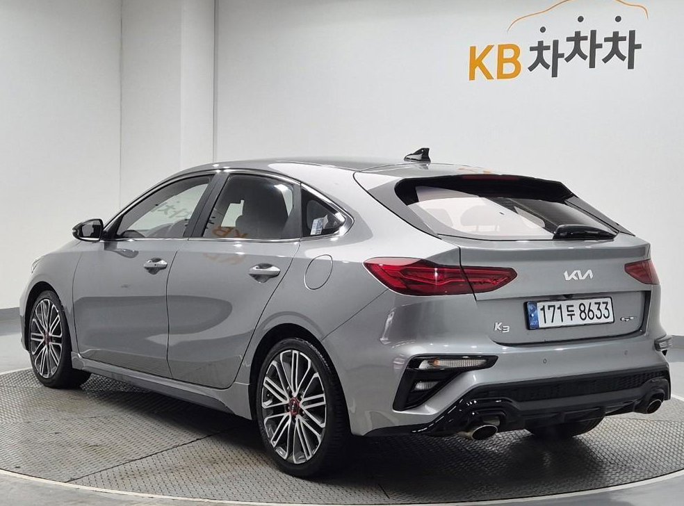 기아 K3 1.6 가솔린 터보 GT 5도어 시그니처 사진 2