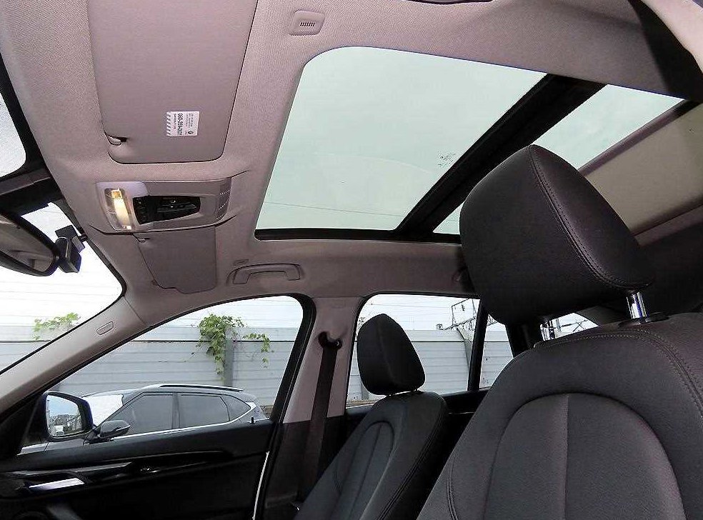 BMW X1 xDrive 18d 프리미엄 사진 17