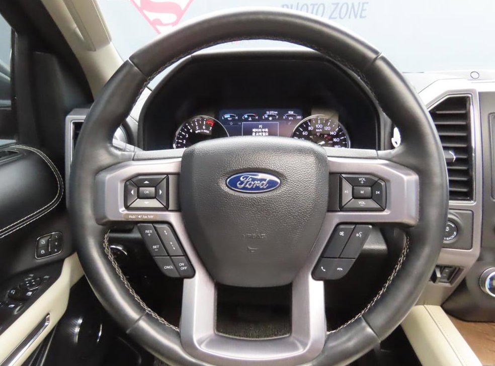 포드 익스피디션 3.5 EcoBoost Platinum 사진 11