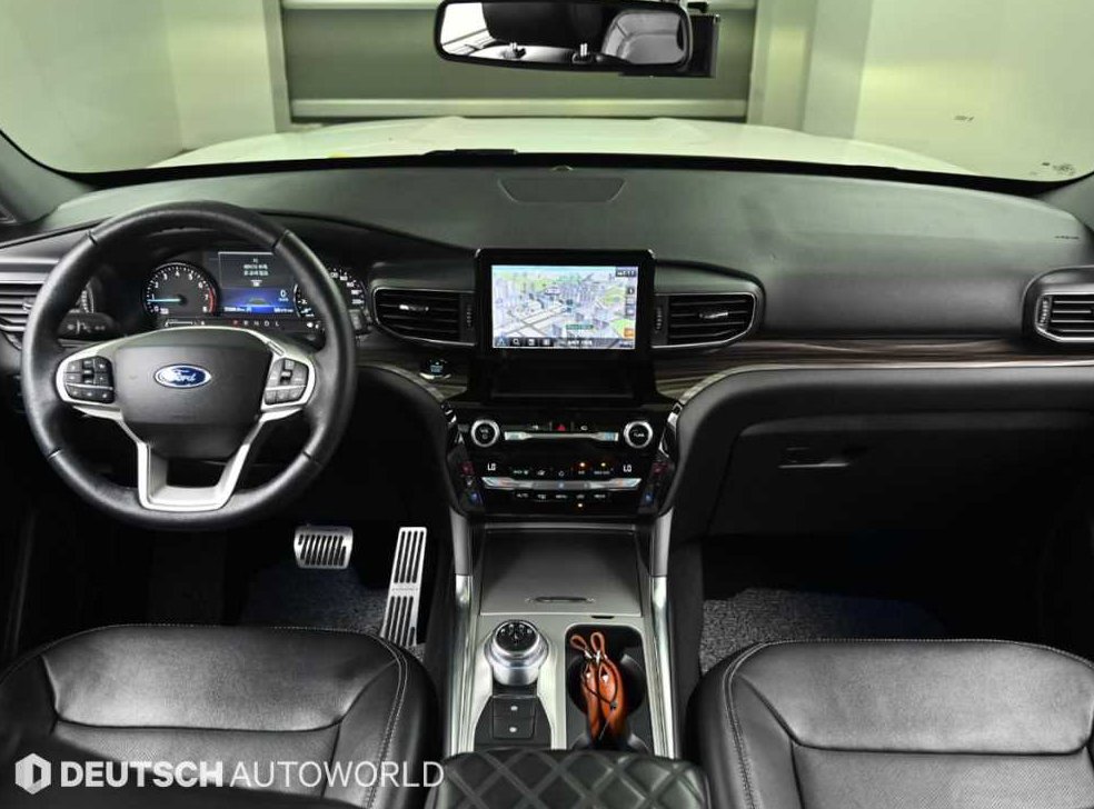 포드 익스플로러 2.3 AWD 리미티드 사진 7