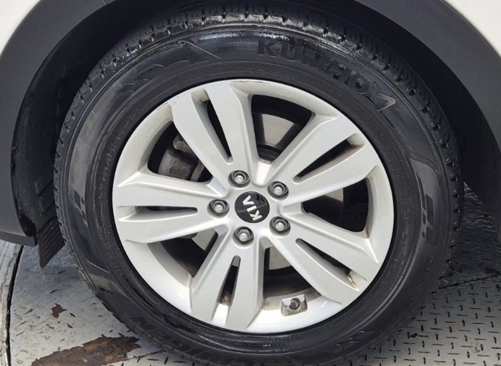 기아 스포티지 디젤 2.0 2WD 프레스티지 사진 19