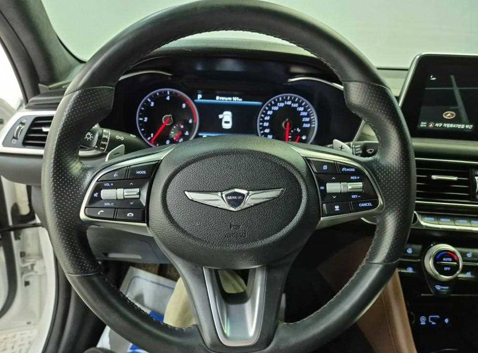 제네시스 G70 2.2D AWD 사진 9