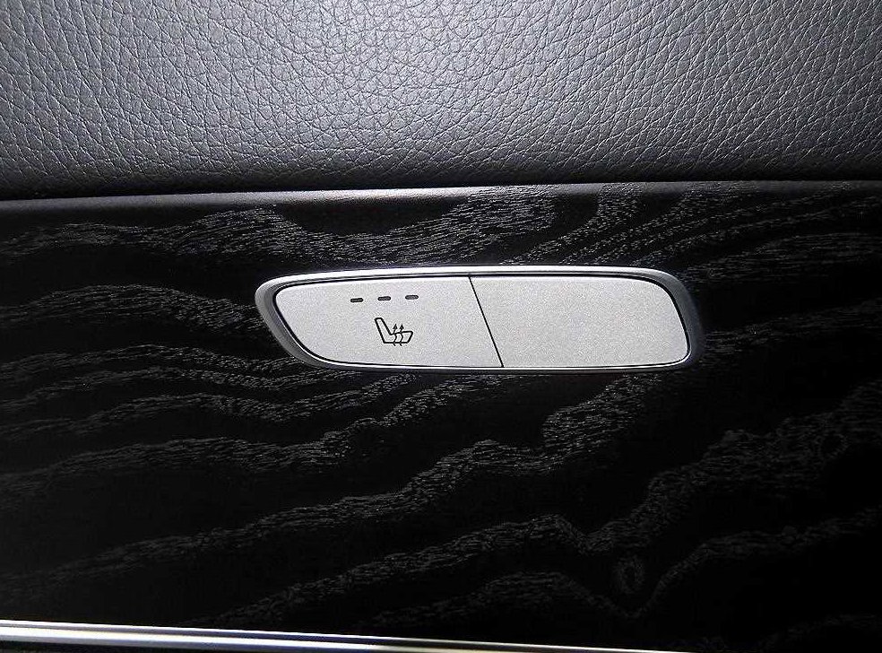 벤츠 E 클래스 E220d 아방가르드 사진 15