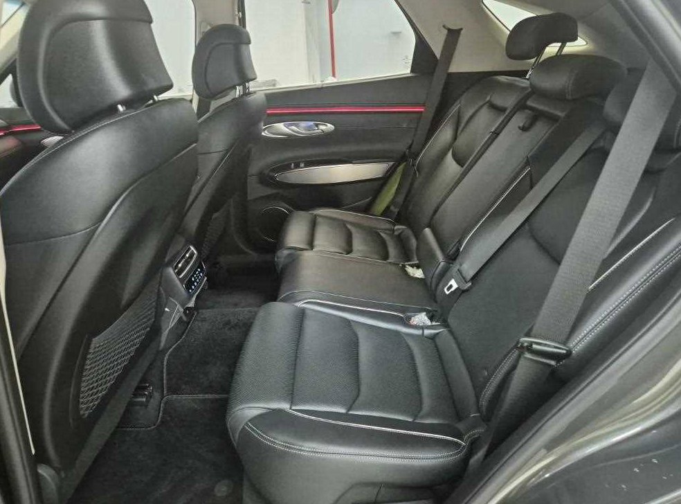 제네시스 GV70 2.5T 가솔린 AWD 사진 12