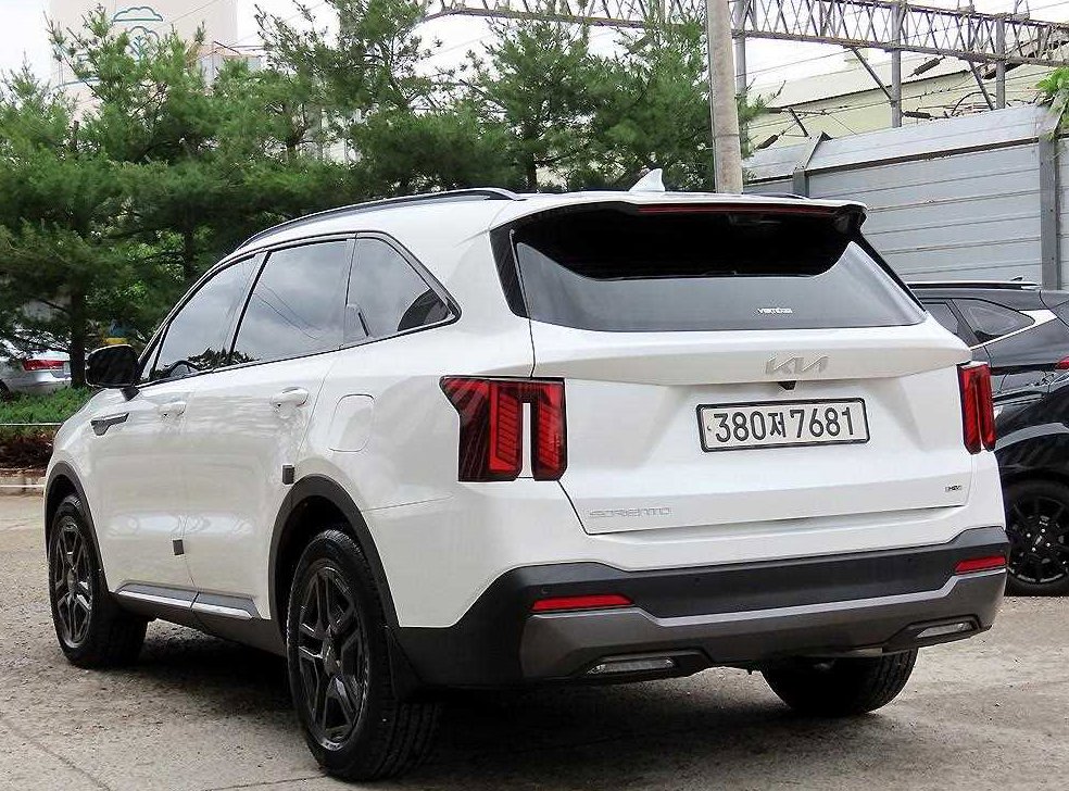 기아 쏘렌토 1.6T 2WD 시그니처 그래비티 사진 3