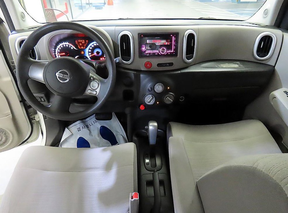 닛산 큐브 1.8 S 사진 10