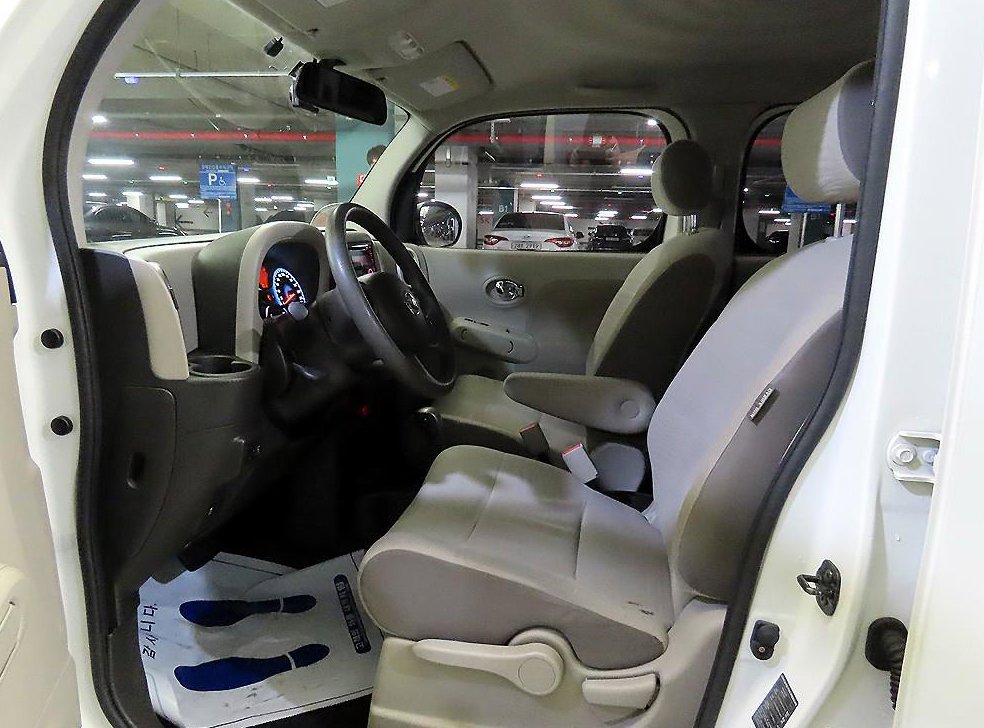 닛산 큐브 1.8 S 사진 6