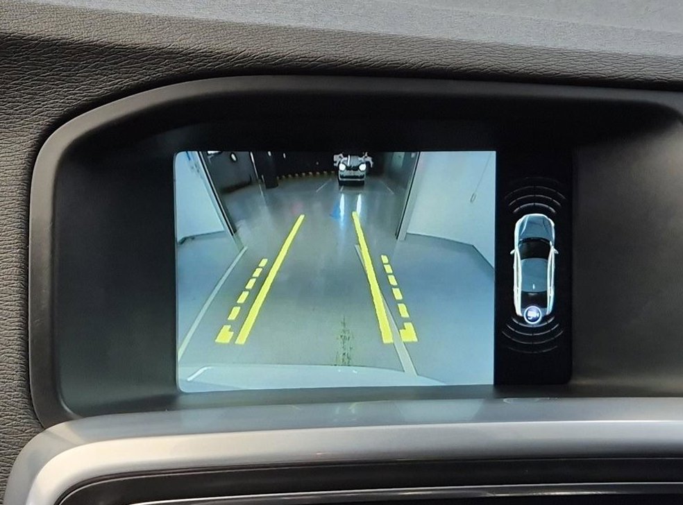 볼보 S60 D4 사진 14