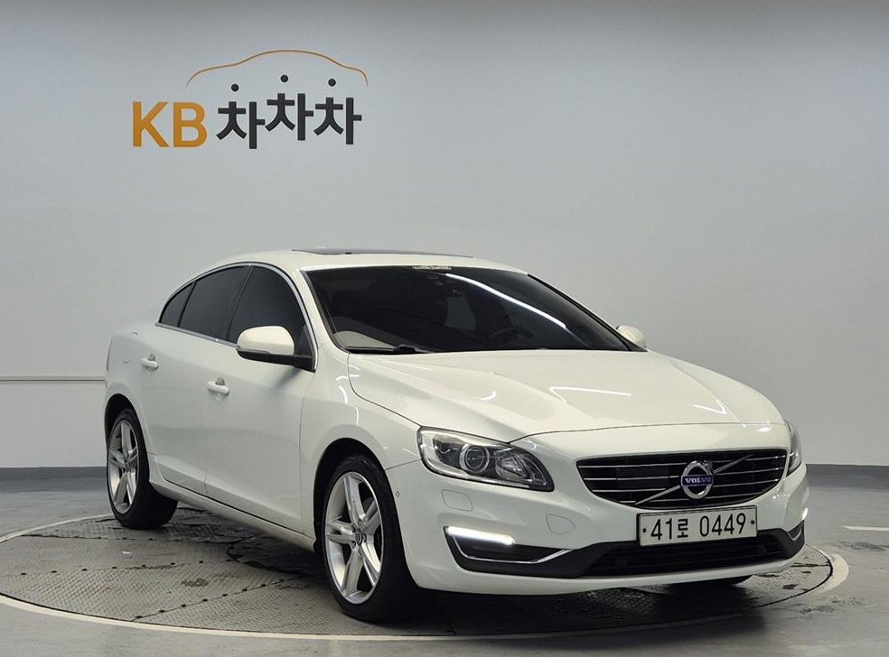 볼보 S60 D4 사진 4