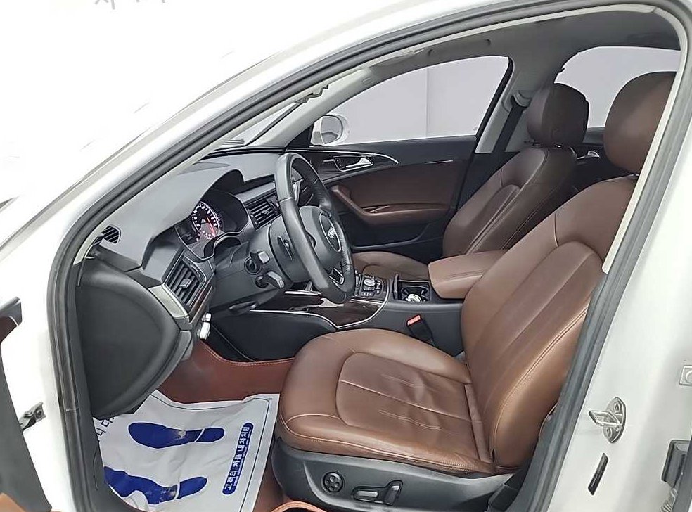 아우디 A6 2.0 TDI 사진 11
