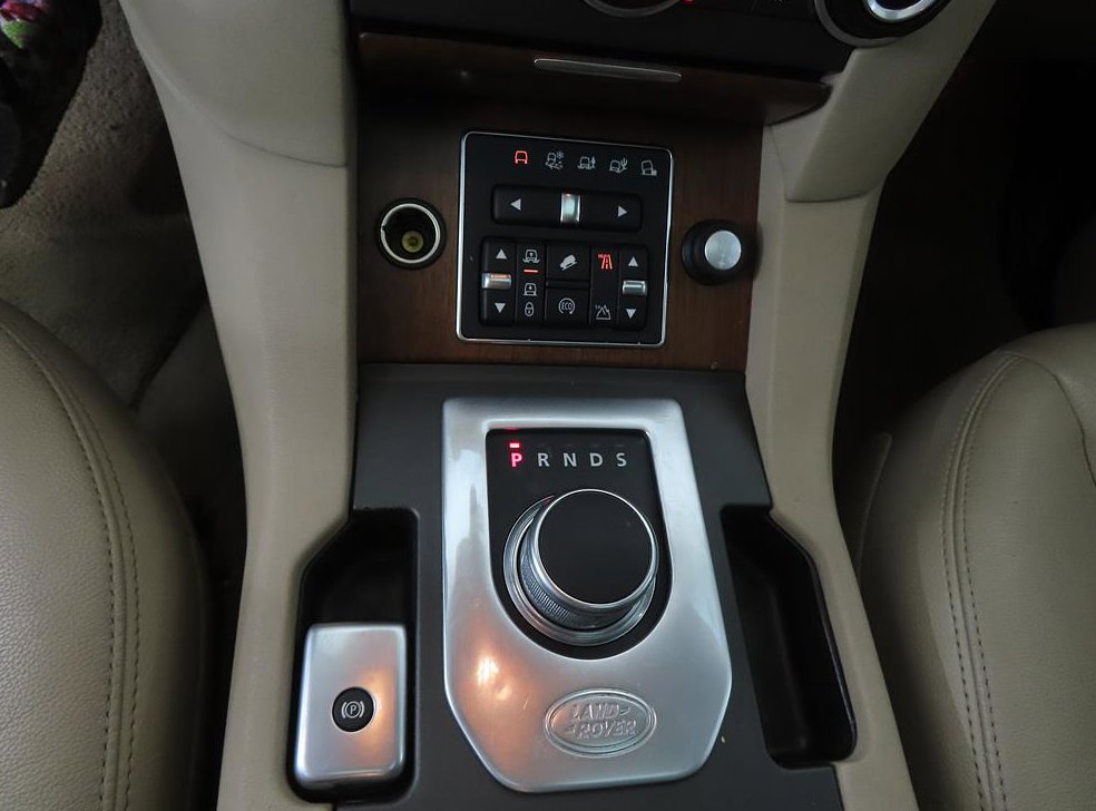 랜드로버 디스커버리 3.0 SDV6 SE 사진 10