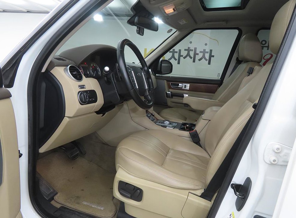 랜드로버 디스커버리 3.0 SDV6 SE 사진 5