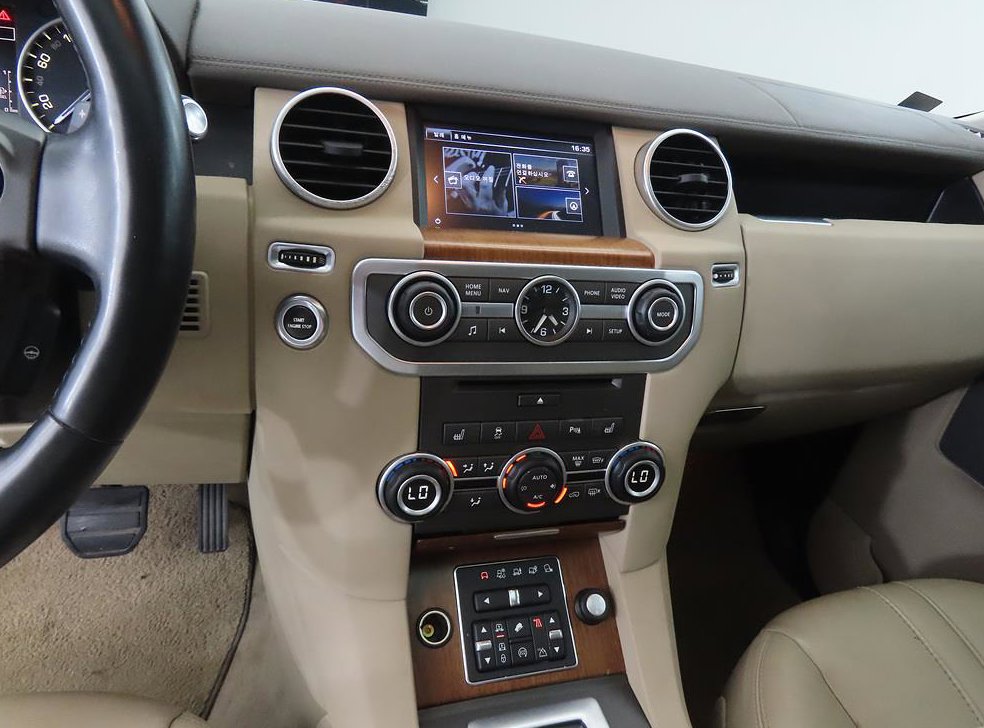랜드로버 디스커버리 3.0 SDV6 SE 사진 9