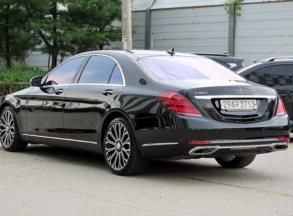 벤츠 S 클래스 S 560L 4MATIC 사진 3