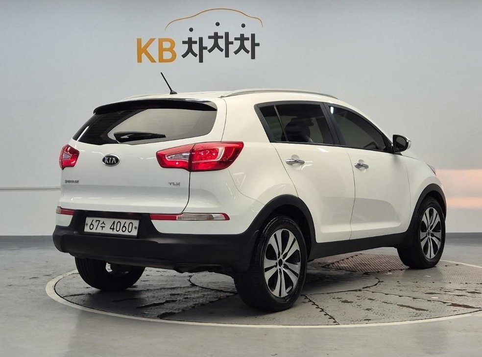 기아 스포티지 2WD TLX 사진 3
