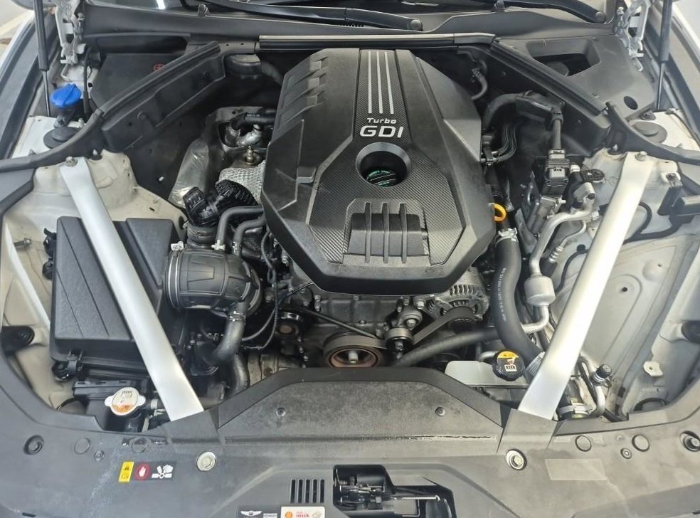 제네시스 G70 2.0T AWD 사진 5