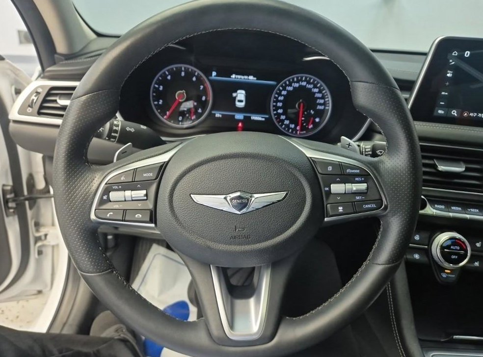 제네시스 G70 2.0T AWD 사진 8