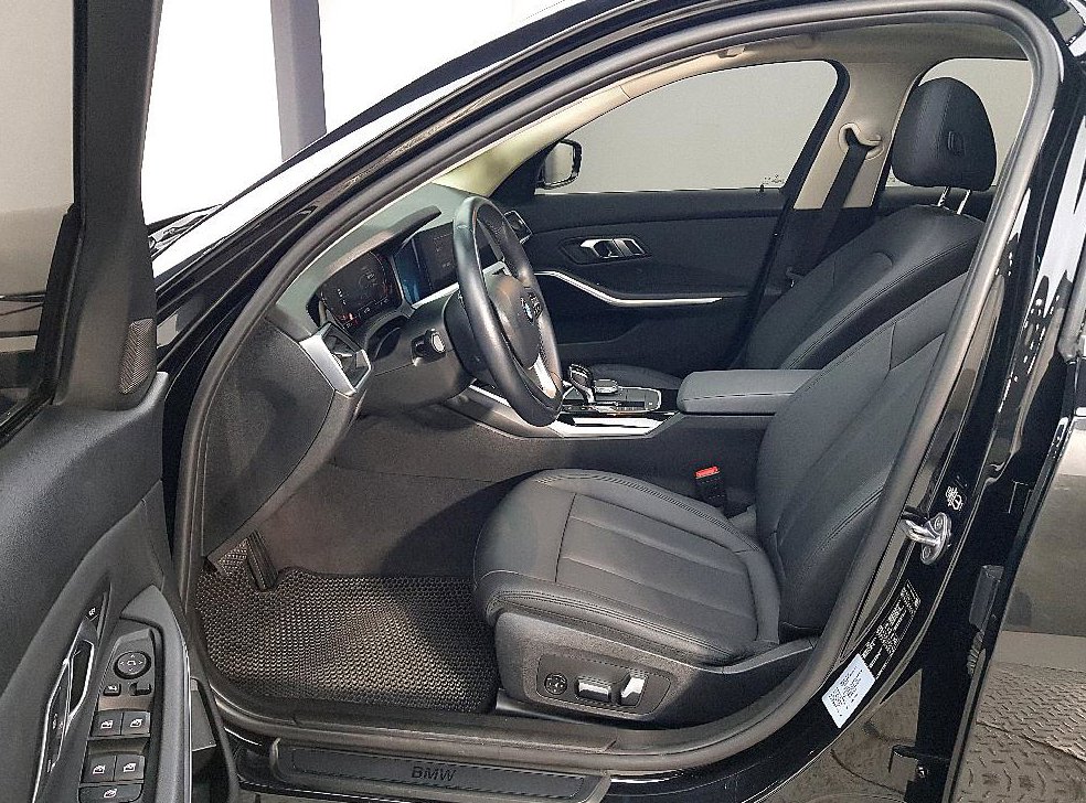 BMW 3시리즈 320d 사진 8