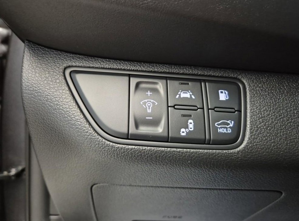 제네시스 G70 2.0T AWD 사진 18