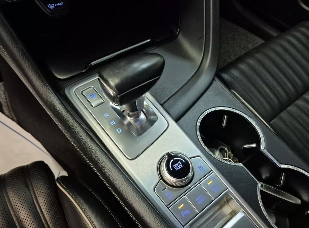 제네시스 G70 2.0T AWD 사진 8