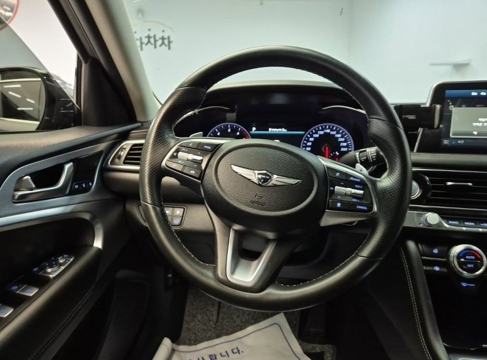 제네시스 G70 2.0T AWD 사진 9