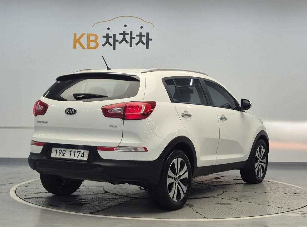 기아 스포티지 2WD TLX 사진 3