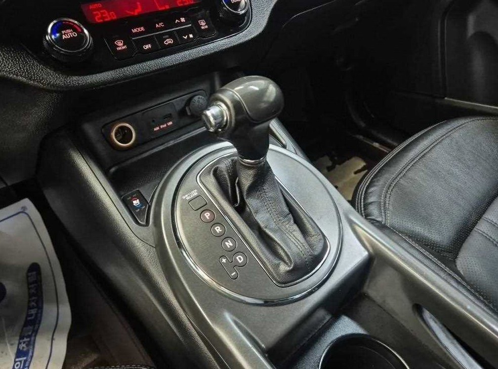 기아 스포티지 2WD TLX 사진 8