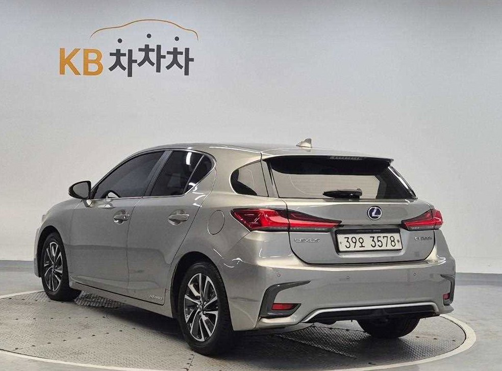 렉서스 CT CT200H 사진 2