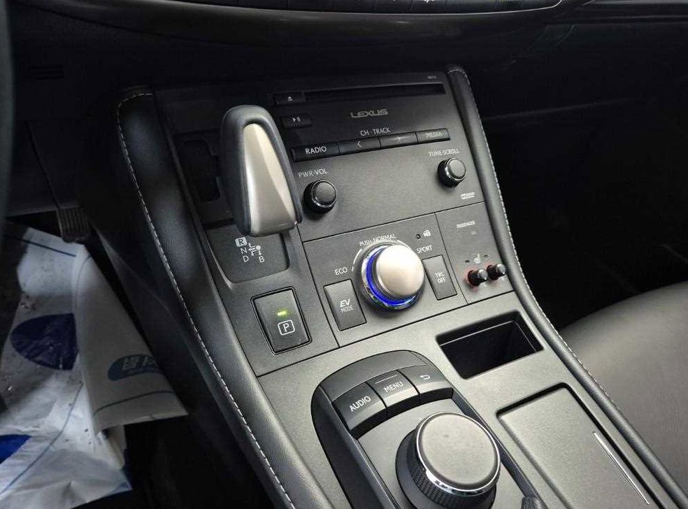렉서스 CT CT200H 사진 8