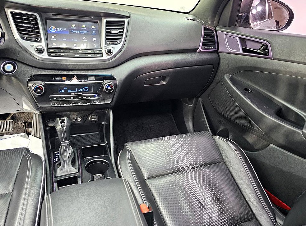 현대 투싼 디젤 1.7 2WD 사진 10