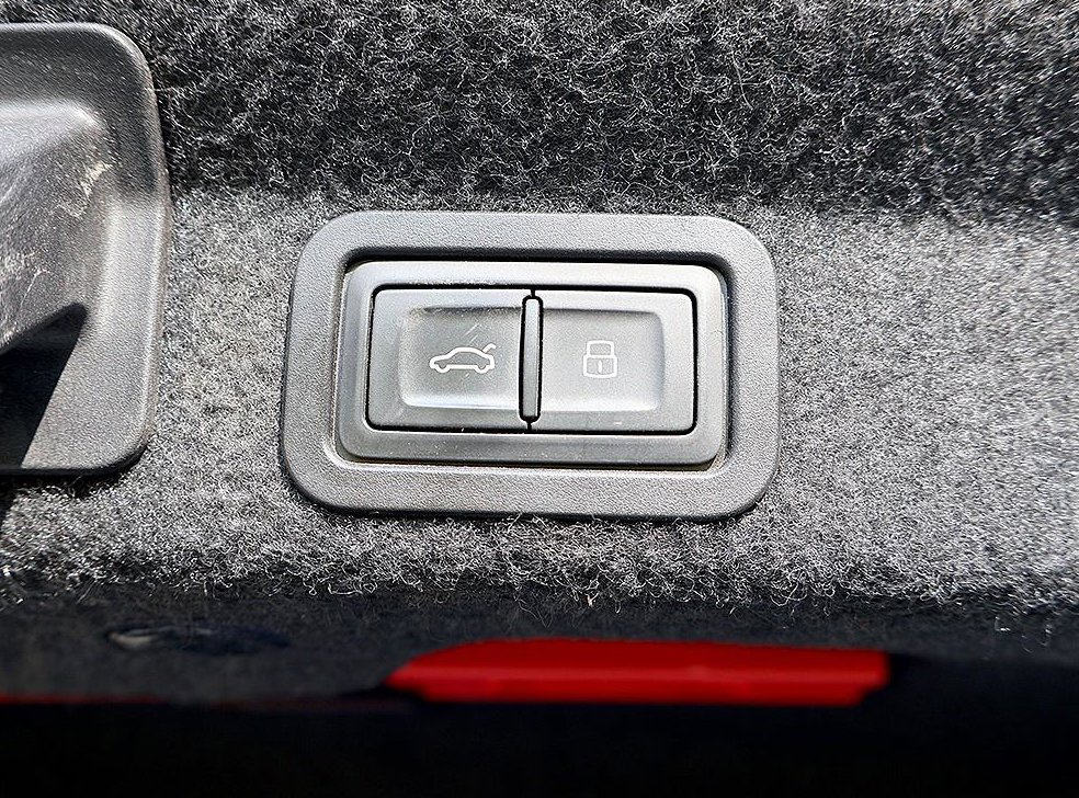 아우디 A6 40 TDI 콰트로 프리미엄 사진 20