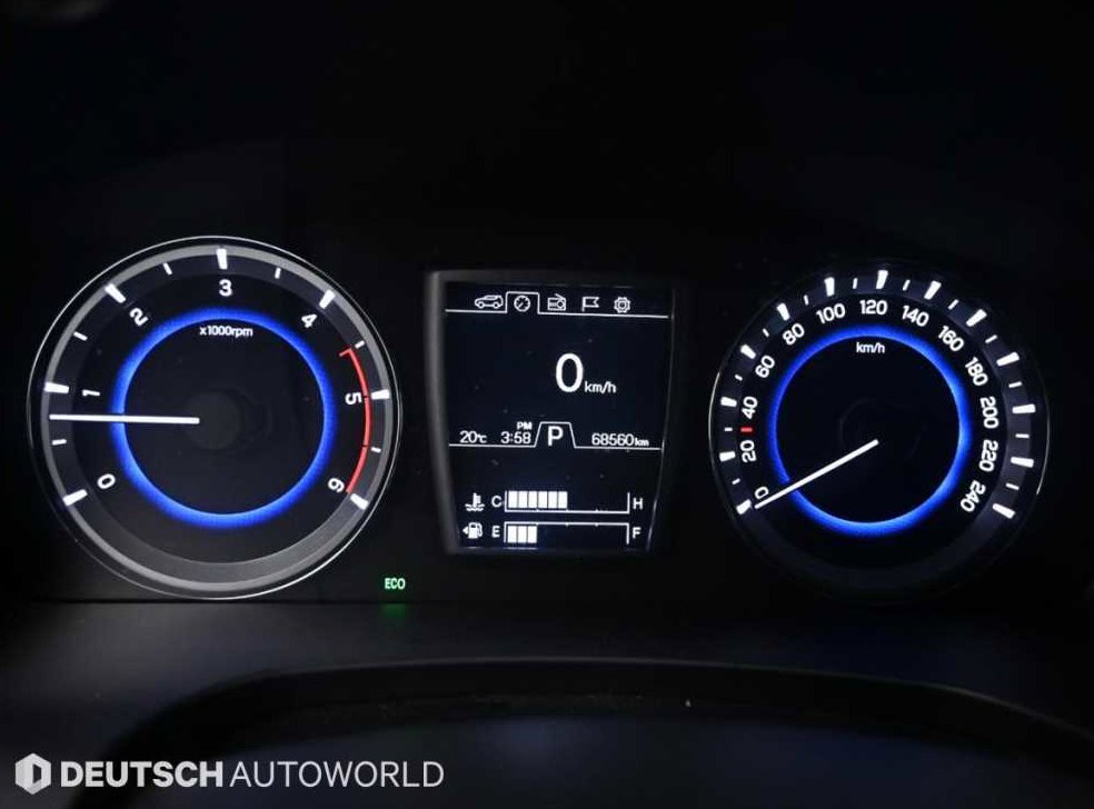 KG모빌리티(쌍용)  렉스턴 디젤 2.2 4WD 사진 8