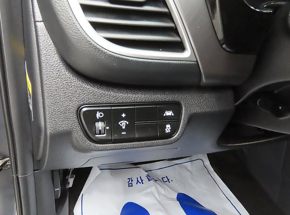 기아 셀토스 가솔린 1.6 터보 2WD 사진 12