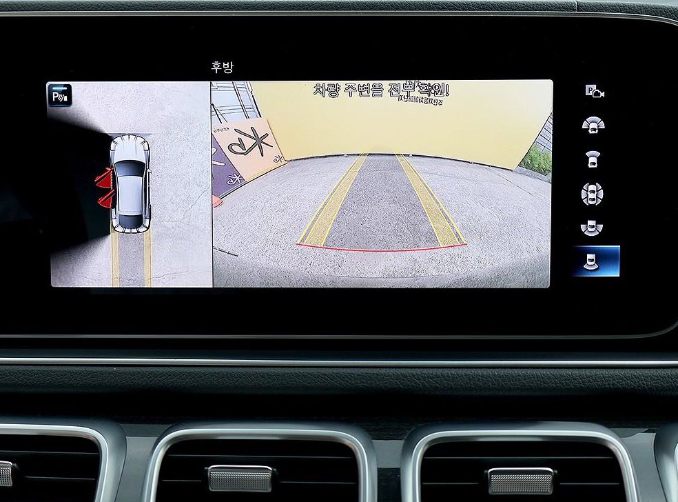 벤츠 GLE 클래스 GLE 400d 4MATIC 쿠페 사진 10