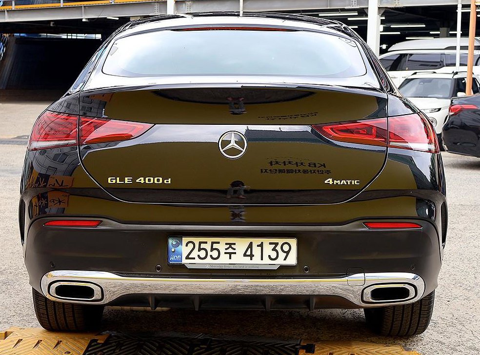 벤츠 GLE 클래스 GLE 400d 4MATIC 쿠페 사진 3