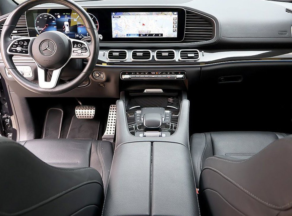 벤츠 GLE 클래스 GLE 400d 4MATIC 쿠페 사진 5