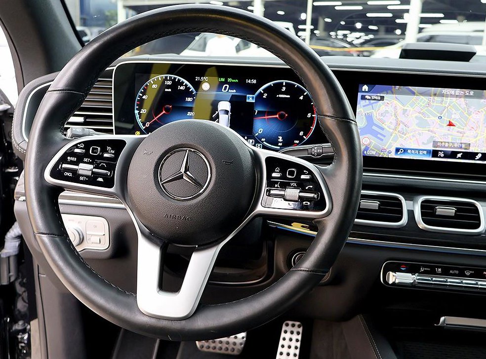 벤츠 GLE 클래스 GLE 400d 4MATIC 쿠페 사진 8
