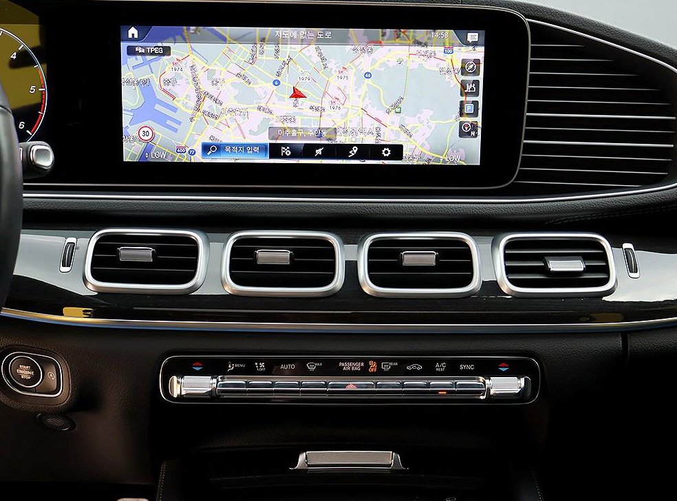 벤츠 GLE 클래스 GLE 400d 4MATIC 쿠페 사진 9