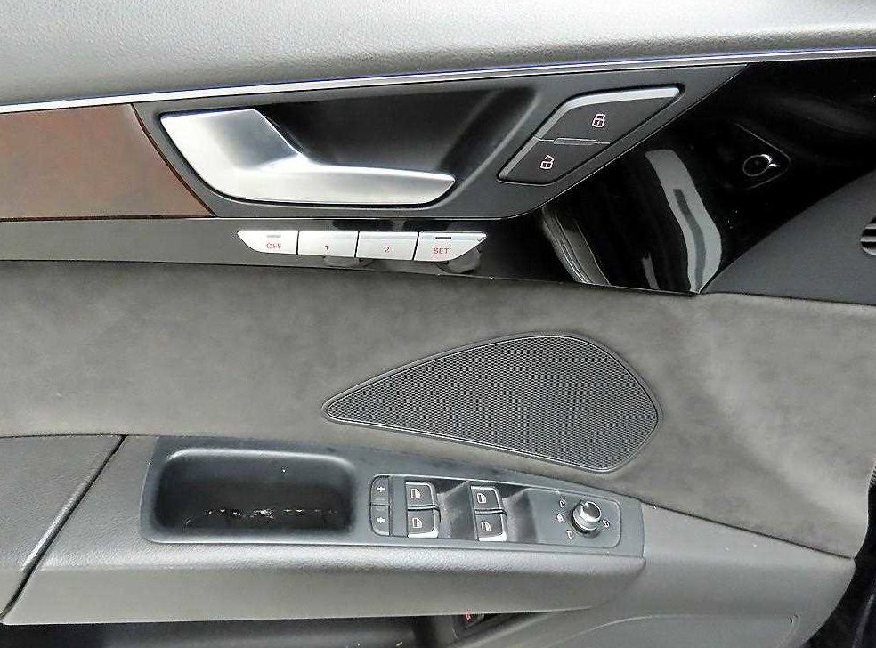 아우디 A8 3.0 TDI 콰트로 LWB 사진 11