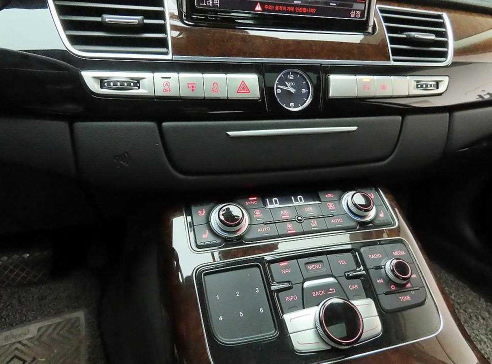 아우디 A8 3.0 TDI 콰트로 LWB 사진 16