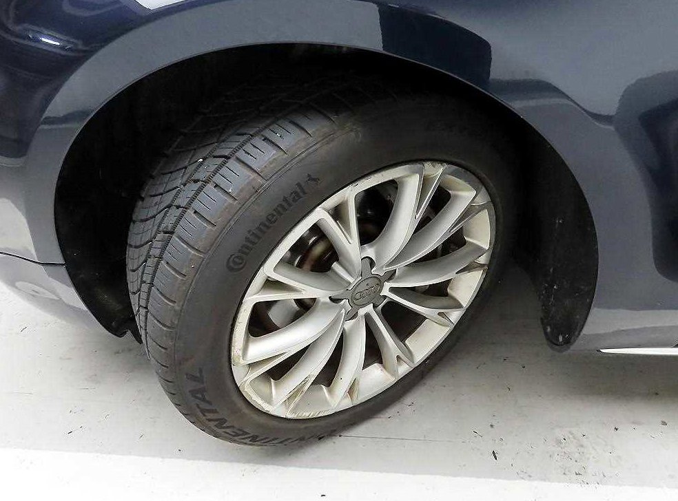 아우디 A8 3.0 TDI 콰트로 LWB 사진 19