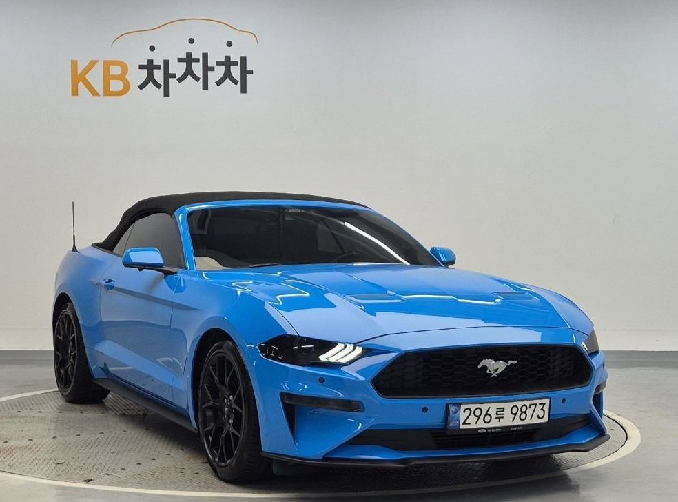 포드 머스탱 2.3 컨버터블 사진 4