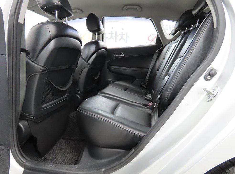 현대 i30 1.6 VVT 사진 6