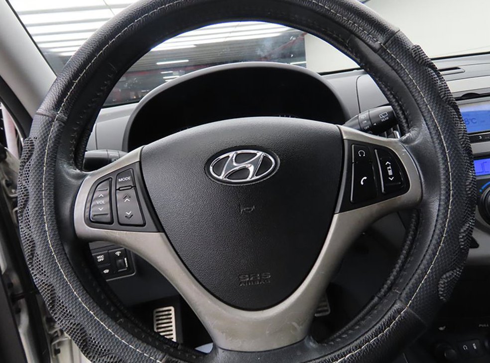 현대 i30 1.6 VVT 사진 8