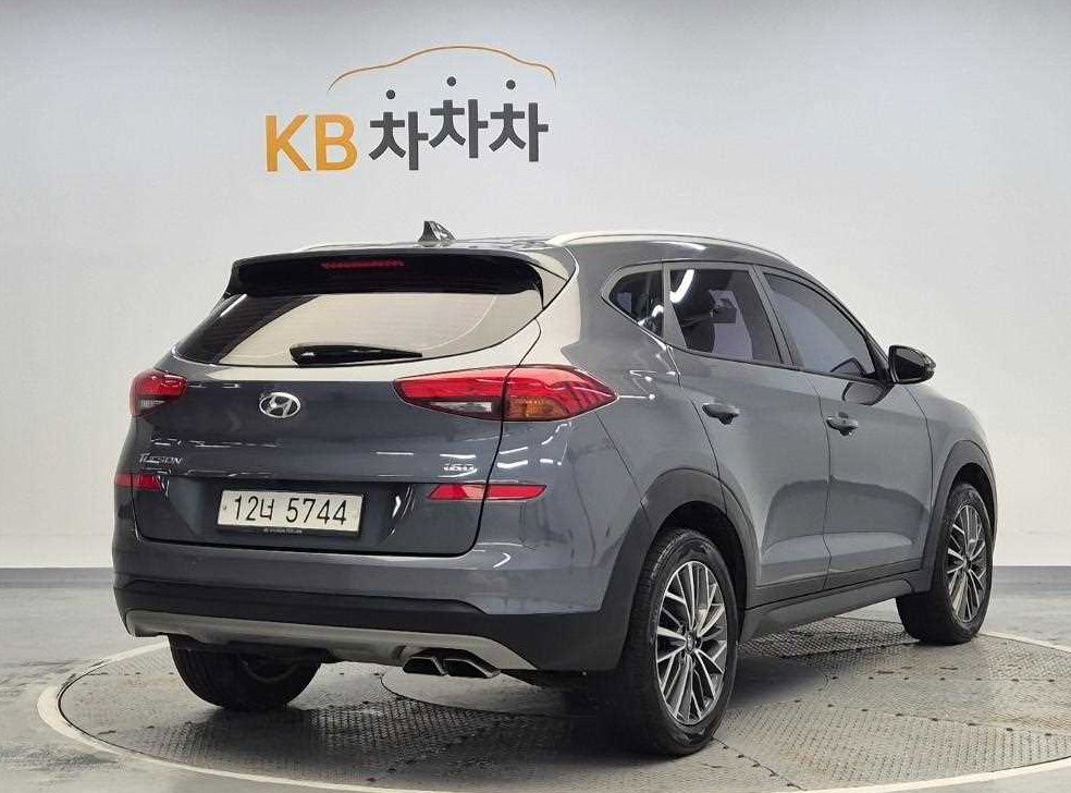현대 투싼 디젤 1.6 2WD 사진 3