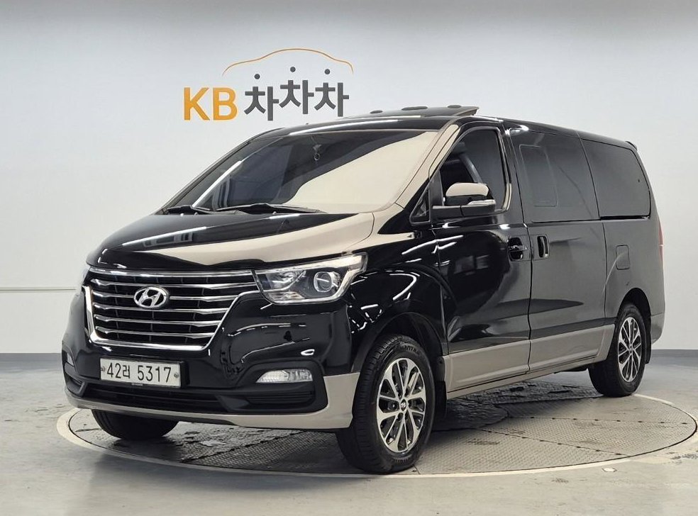 현대 스타렉스 4WD 어반 9인승