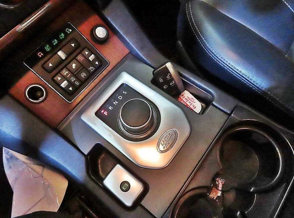 랜드로버 디스커버리 3.0 SDV6 HSE 사진 12