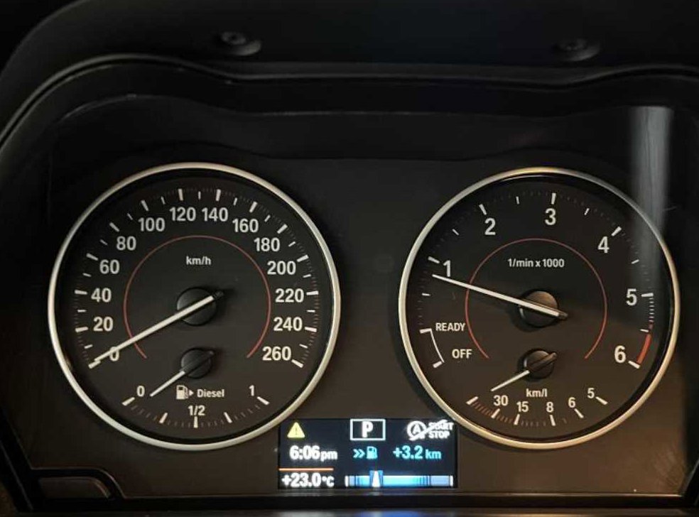 BMW 1시리즈 118d 스포츠 사진 17